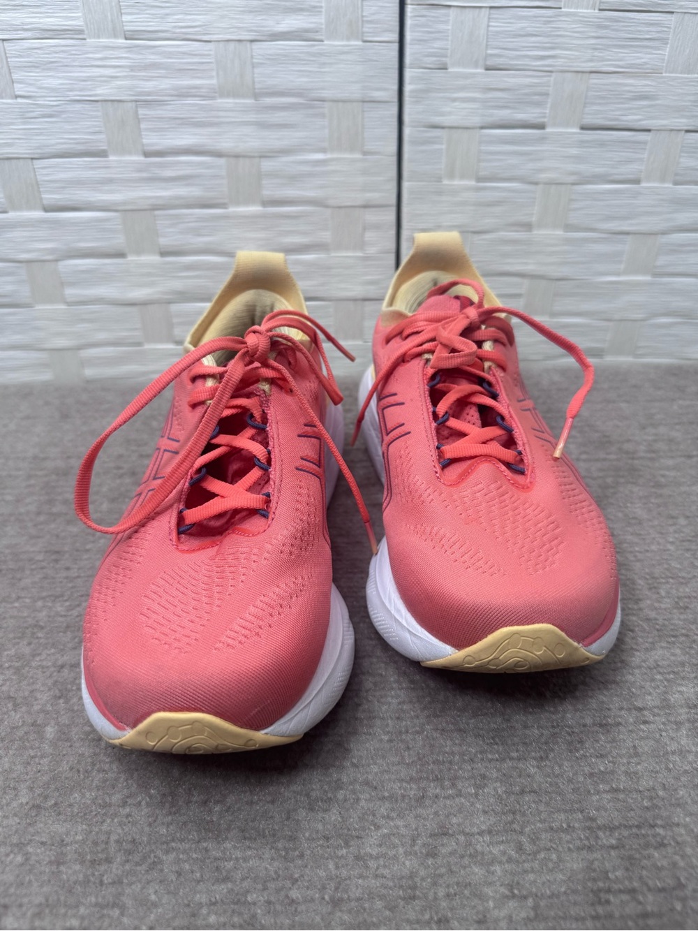 ASICS Women Gel Nimbus 25 Papaya/Dusty Purple Size 8.5 Wide